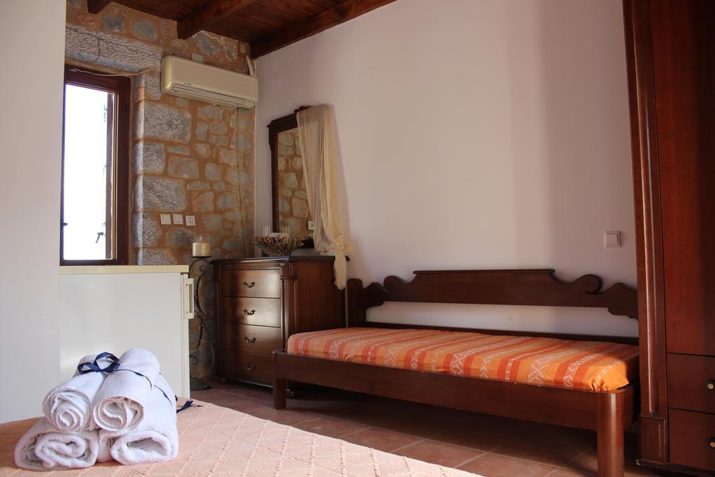 Lalloudes Seaside Accommodation Exo Nimfion Phòng bức ảnh