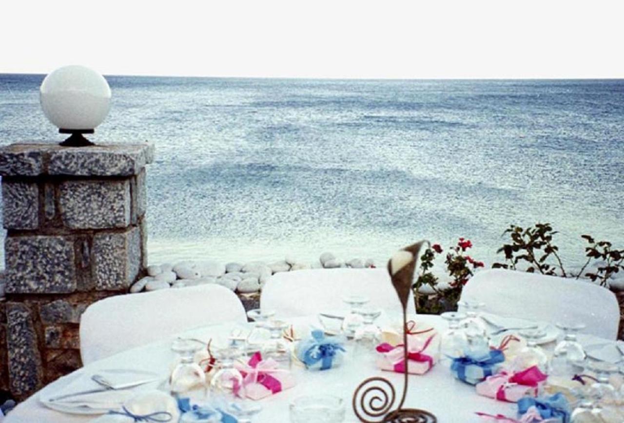 Lalloudes Seaside Accommodation Exo Nimfion Ngoại thất bức ảnh