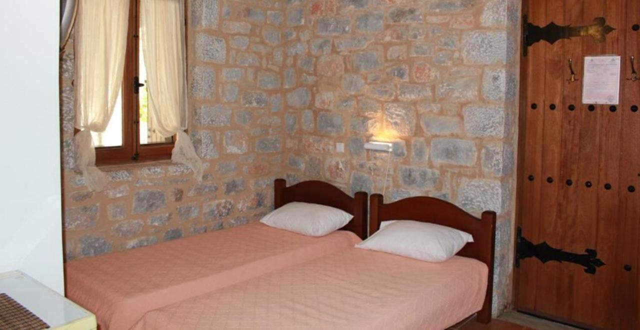 Lalloudes Seaside Accommodation Exo Nimfion Ngoại thất bức ảnh